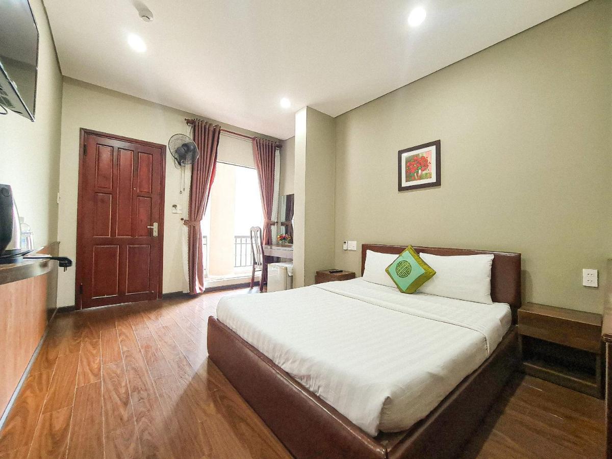 Quan Quan Hotel Дананг Экстерьер фото